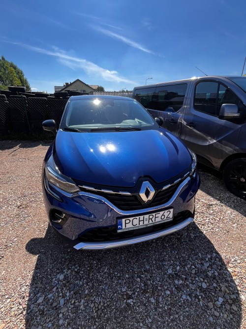 RENAULT CAPTUR offer photo