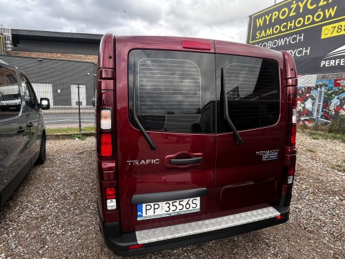 Renault Trafic offer photo